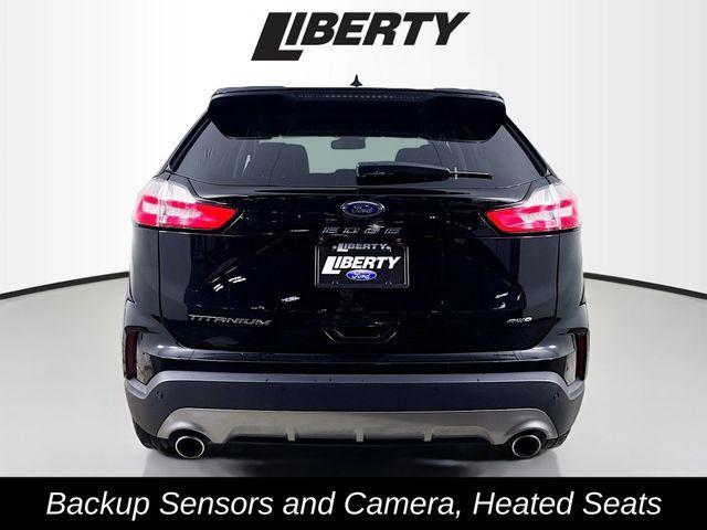 Photo of 2024 Black Metallic Ford Edge