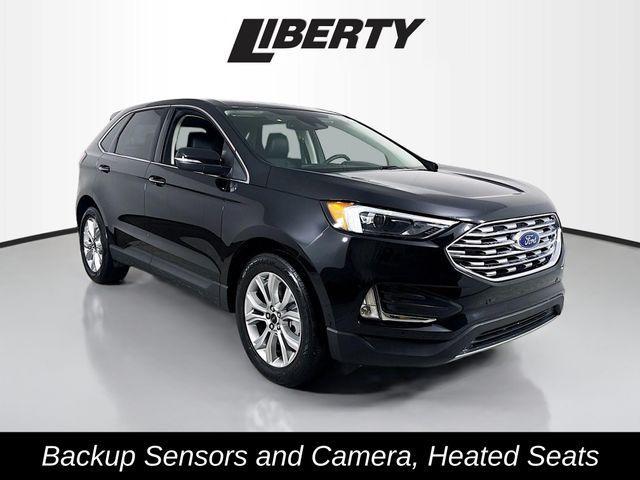 Photo of 2024 Black Metallic Ford Edge