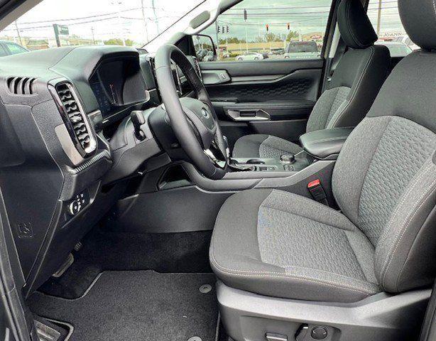 Photo of 2025 Azure Gray Metallic Ford Ranger