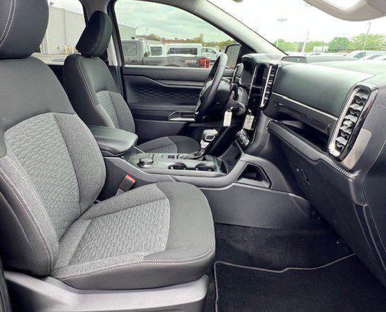 Photo of 2025 Azure Gray Metallic Ford Ranger