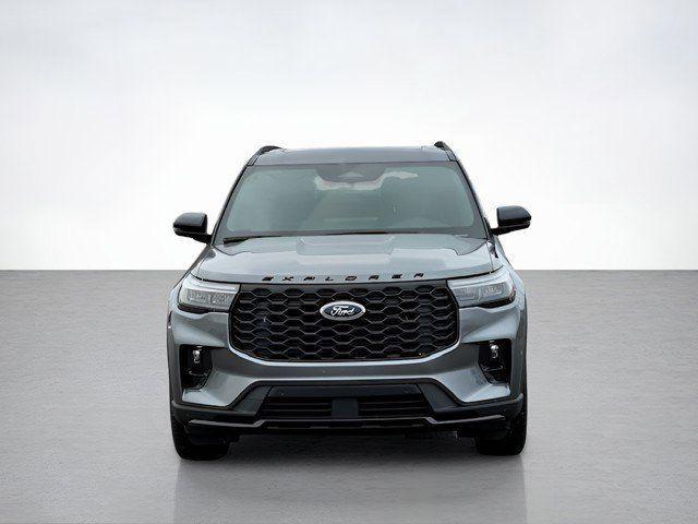 Photo of 2025 Gray Metallic Ford Explorer