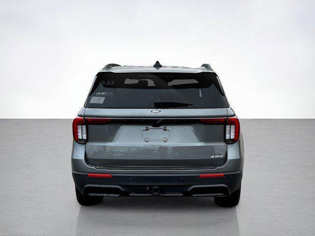 Photo of 2025 Gray Metallic Ford Explorer