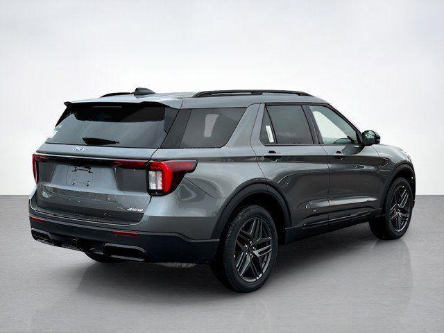 Photo of 2025 Gray Metallic Ford Explorer
