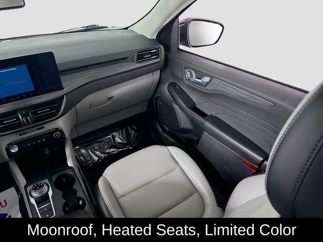 Photo of 2023 Cinnabar Red Metallic Ford Escape