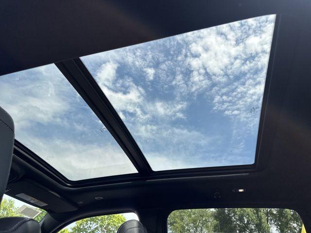 Photo of 2026 Bright White Clearcoat RAM 1500
