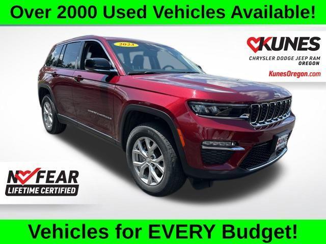 Photo of 2023 Velvet Red Pearlcoat Jeep Grand Cherokee