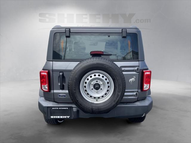 Photo of 2022 Carbonized Gray Metallic Ford Bronco