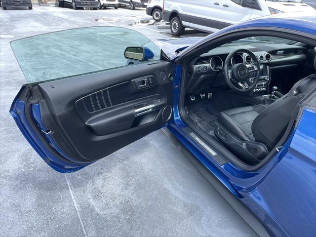 Photo of 2022 Atlas Blue Metallic Ford Mustang