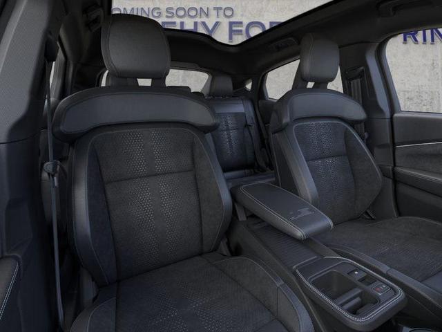 Photo of 2025 Glacier Gray Metallic TriCoat Ford Mustang Mach-E