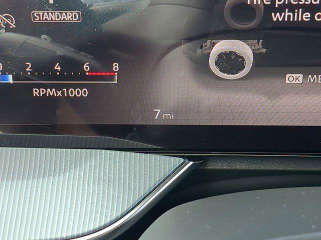 Photo of 2025 Everest White Pearl Tricoat/Super Black Nissan Murano