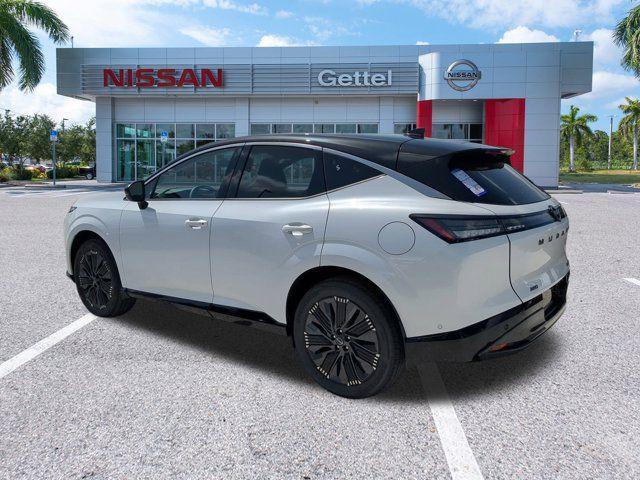 Photo of 2025 Everest White Pearl Tricoat/Super Black Nissan Murano