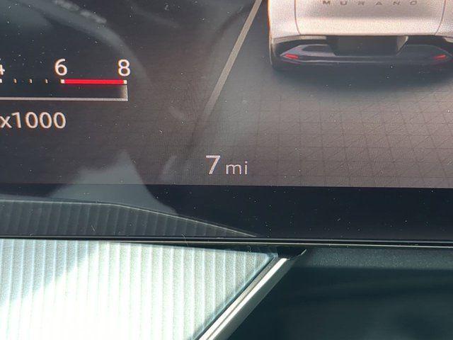 Photo of 2025 Everest White Pearl Tricoat Nissan Murano
