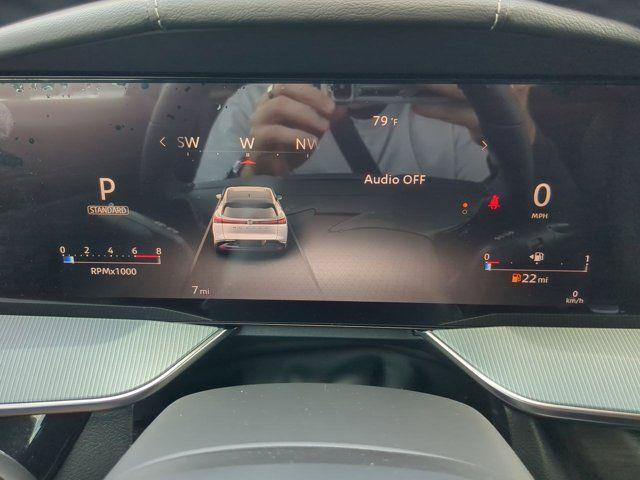 Photo of 2025 Everest White Pearl Tricoat Nissan Murano
