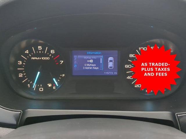 Photo of 2013 INGOT SILVER METALLIC Ford Edge