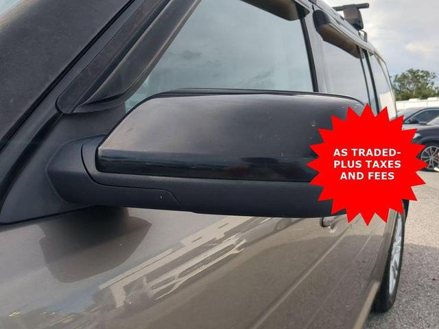 Photo of 2013 MINERAL GRAY METALLIC Ford Flex