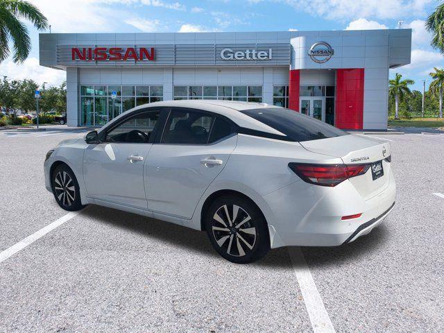 Photo of 2025 Aspen White Tricoat Nissan Sentra