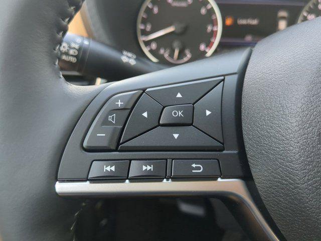 Photo of 2025 Aspen White Tricoat Nissan Sentra