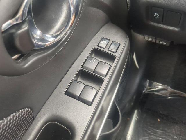 Photo of 2019 Deep Blue Pearl Nissan Versa