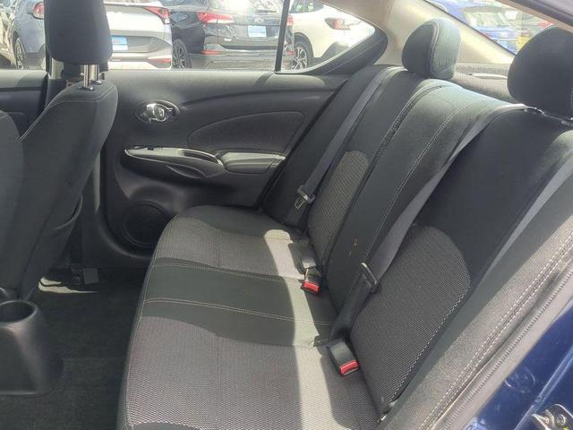 Photo of 2019 Deep Blue Pearl Nissan Versa