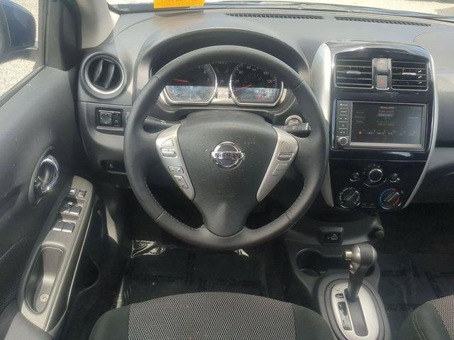 Photo of 2019 Deep Blue Pearl Nissan Versa