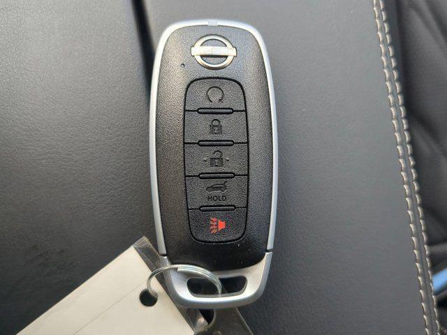 Photo of 2025 Boulder Gray Pearl/Super Black Nissan Rogue