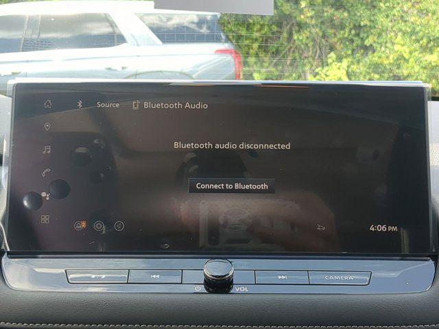 Photo of 2025 Boulder Gray Pearl/Super Black Nissan Rogue