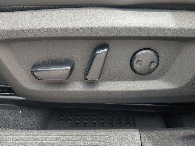 Photo of 2025 Boulder Gray Pearl/Super Black Nissan Rogue
