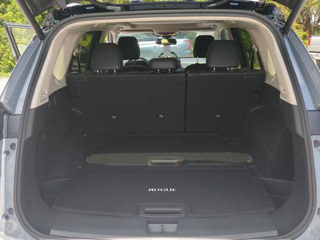 Photo of 2025 Boulder Gray Pearl/Super Black Nissan Rogue