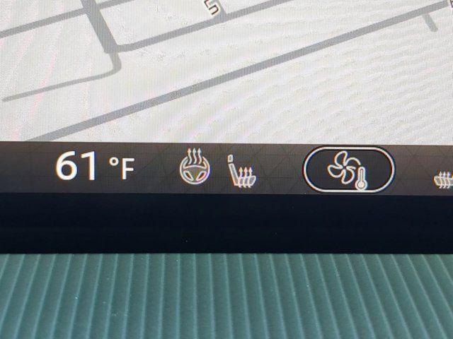 Photo of 2025 Everest White Pearl Tricoat Nissan Murano