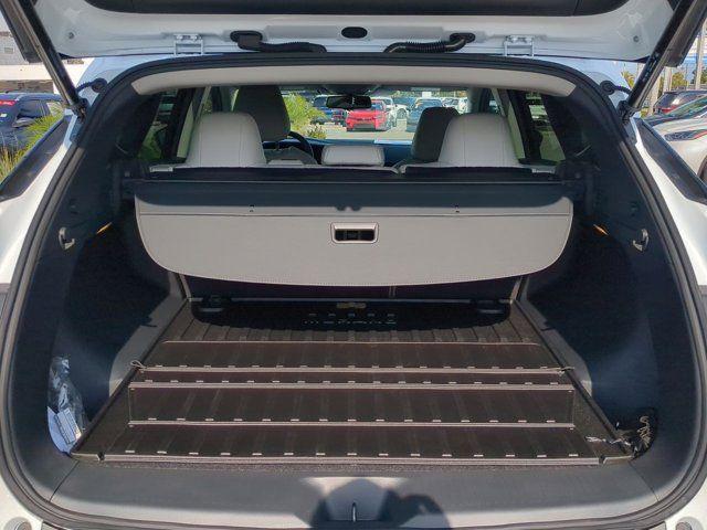 Photo of 2025 Everest White Pearl Tricoat Nissan Murano