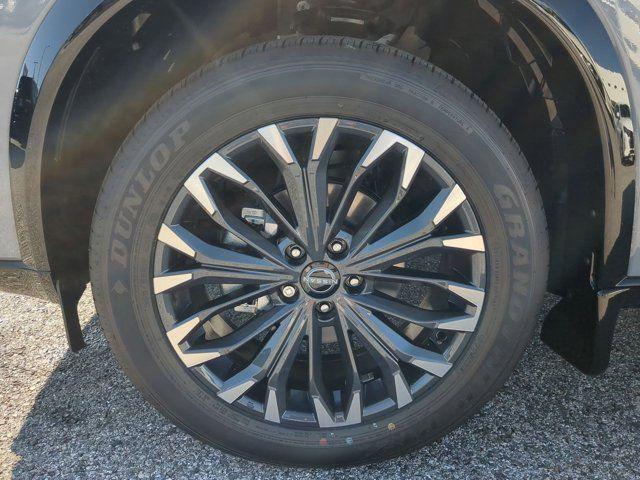 Photo of 2025 Boulder Gray Pearl/Super Black Nissan Rogue