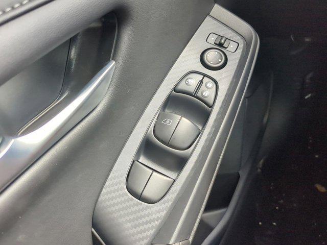 Photo of 2025 Super Black Nissan Sentra