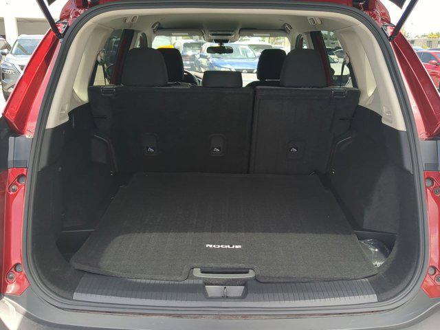 Photo of 2023 Scarlet Ember Tintcoat Nissan Rogue