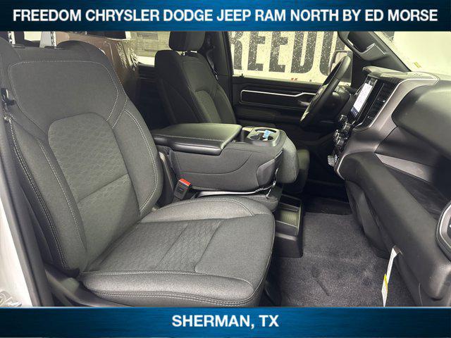 Photo of 2025 Bright White Clearcoat RAM 1500