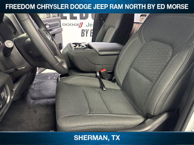 Photo of 2025 Bright White Clearcoat RAM 1500