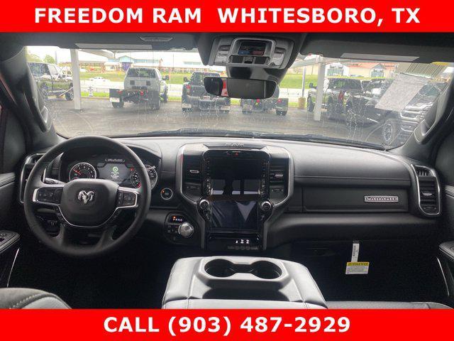 Photo of 2025 Diamond Black Crystal Pearlcoat RAM 1500