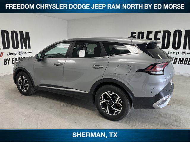 Photo of 2024 Steel Gray Kia Sportage