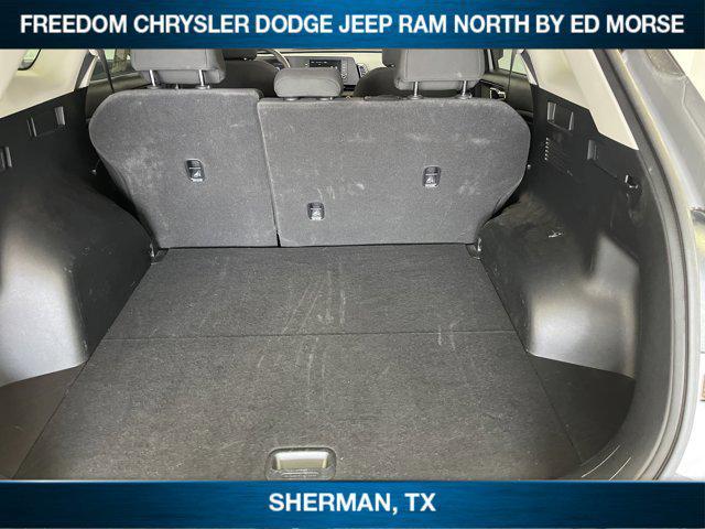 Photo of 2024 Steel Gray Kia Sportage