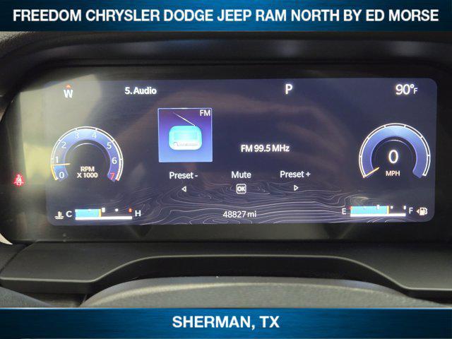 Photo of 2024 Diamond Black Crystal Pearlcoat Jeep Grand Cherokee