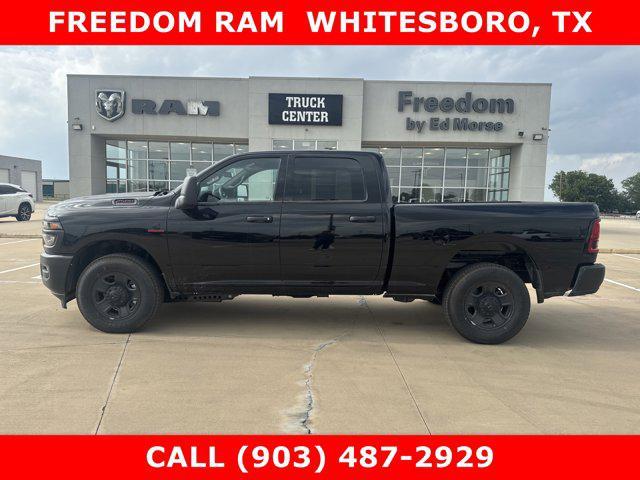 Photo of 2025 Diamond Black Crystal Pearlcoat RAM 2500