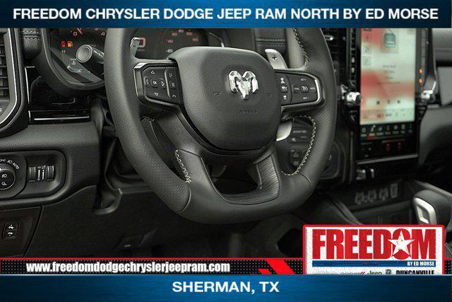 Photo of 2025 Diamond Black Crystal Pearlcoat RAM 1500