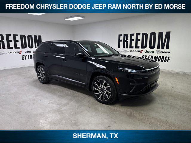 Photo of 2025 Diamond Black Crystal Pearlcoat Jeep Wagoneer S