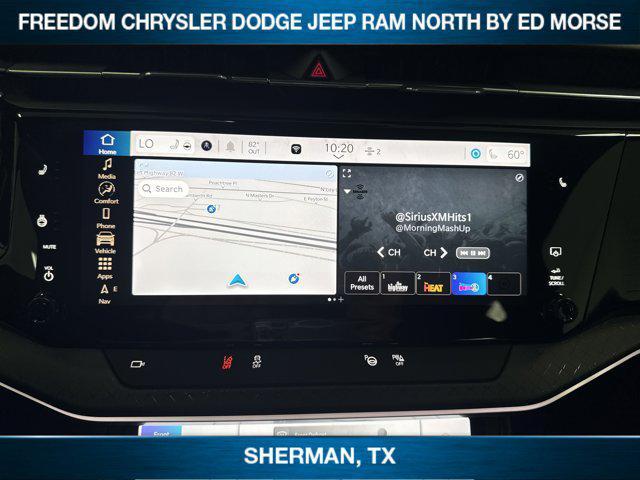 Photo of 2025 Diamond Black Crystal Pearlcoat Jeep Wagoneer S