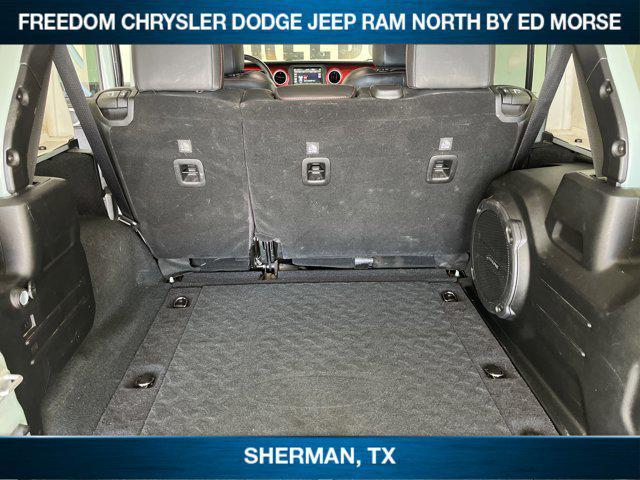 Photo of 2023 Earl Clearcoat Jeep Wrangler