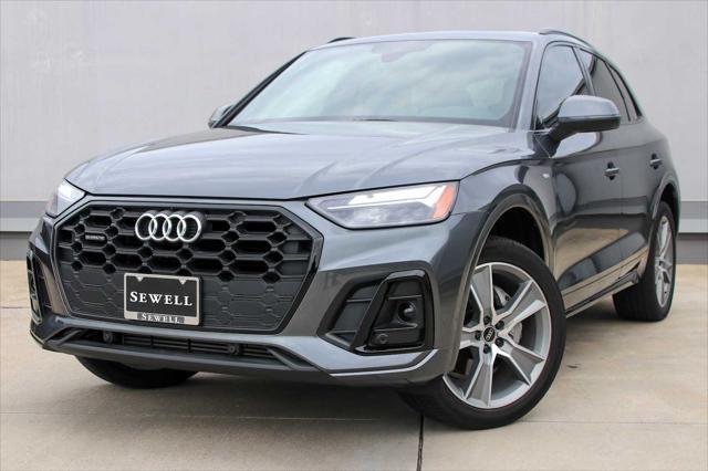 Photo of 2025 Daytona Gray Pearl Effect Audi Q5