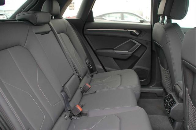 Photo of 2025 Mythos Black Metallic Audi Q3