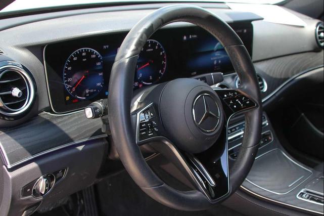 Photo of 2022 Black Mercedes-Benz E-Class