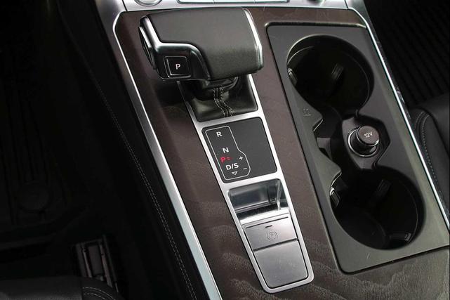 Photo of 2019 Florett Silver Metallic Audi A7