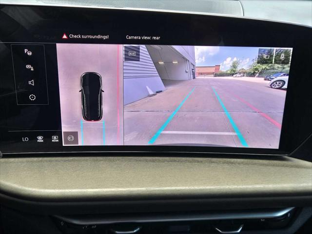Photo of 2025 Tambora Gray Metallic Audi Q5