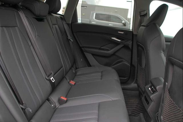 Photo of 2025 Magnet Gray Audi Q6 e-tron